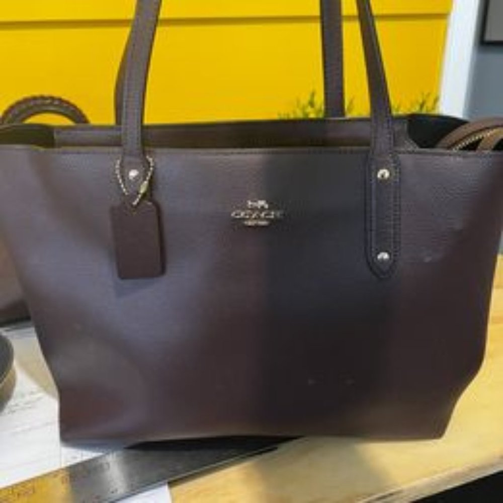Coach Tote